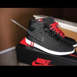 Jordan 1 PSG
